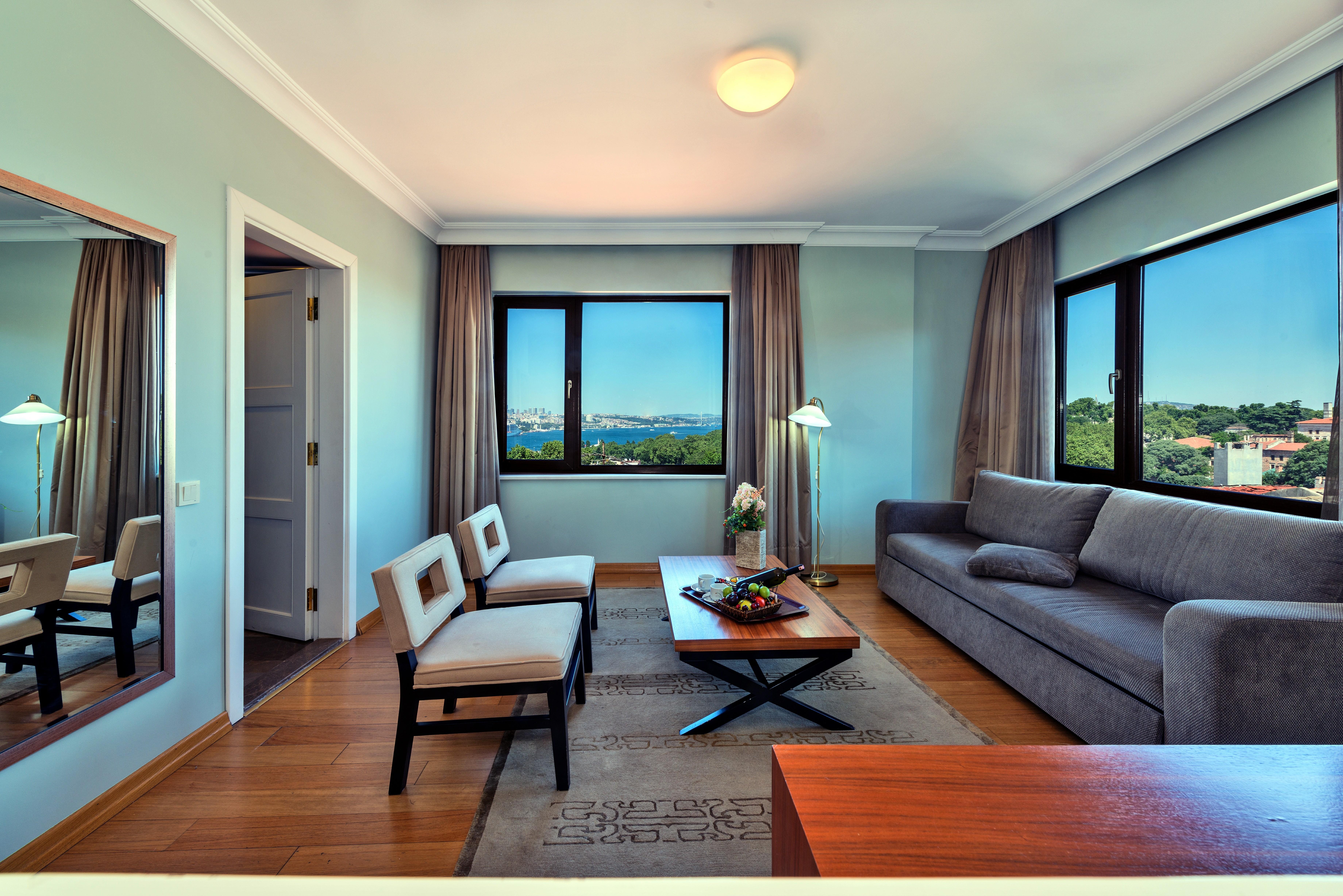 Agora Life - Special Class Otel