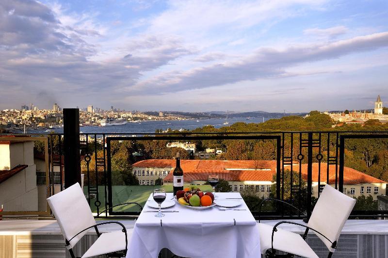 Agora Life - Special Class Otel 4*
